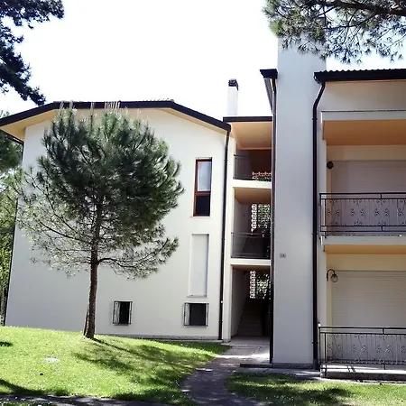 Liliana Apartment *